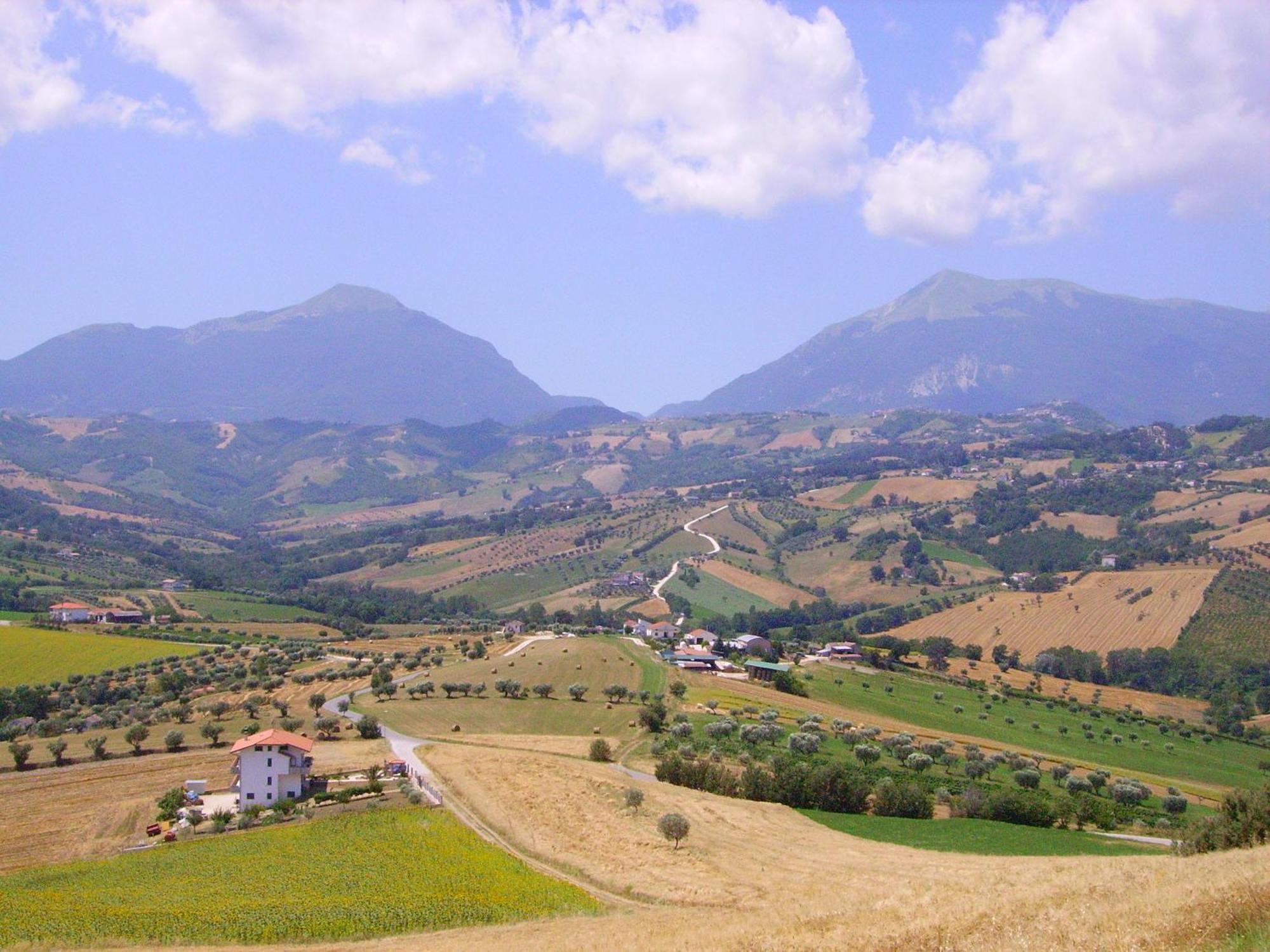 Agriturismo Il Vecchio Carro Campli Zewnętrze zdjęcie